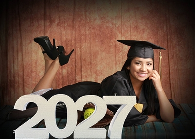 Posing Numbers Graduation Photography